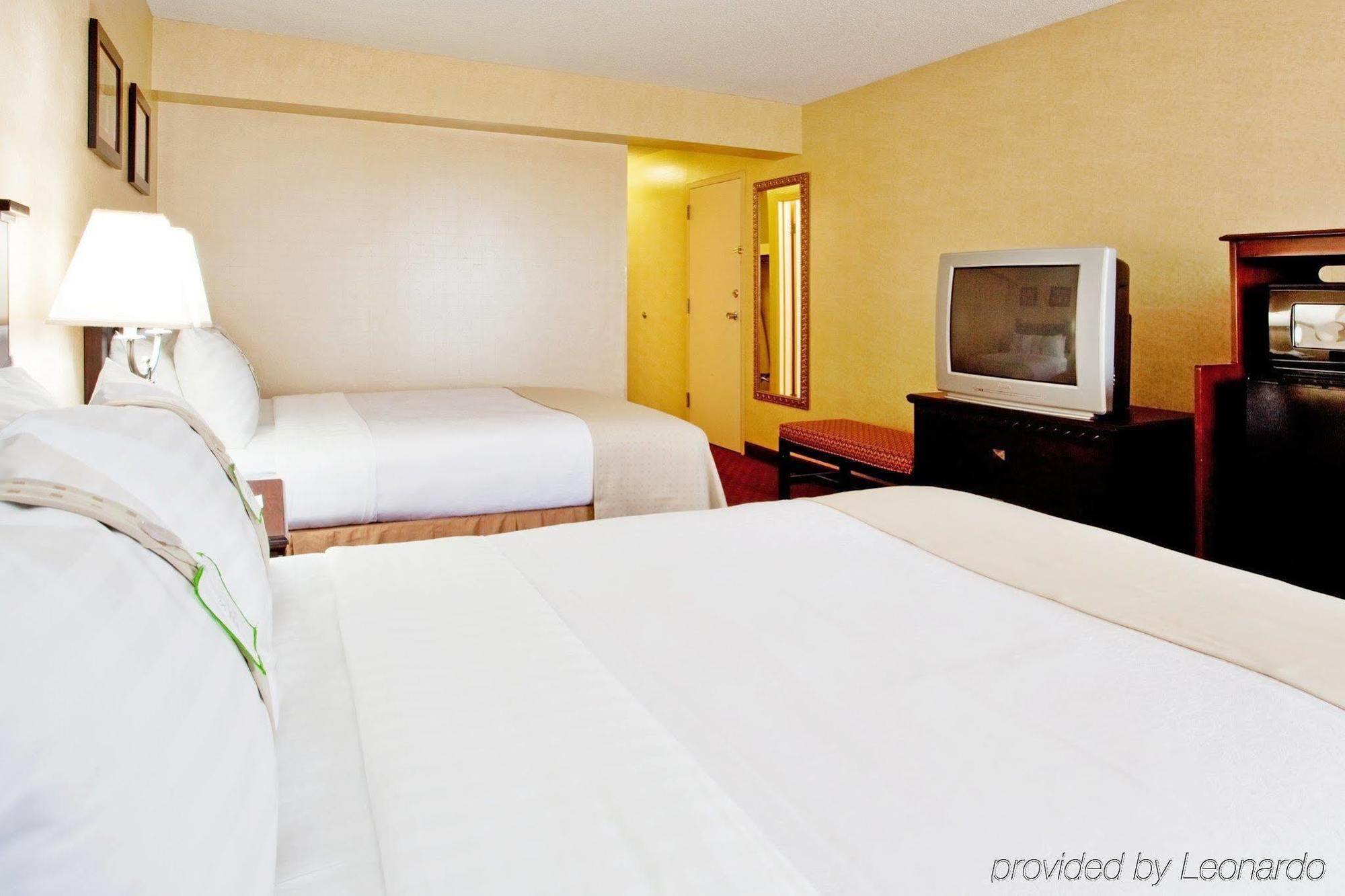 Holiday Inn Roanoke Airport - Conference Ctr By Ihg Exterior foto